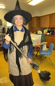 louise_standing_12540711